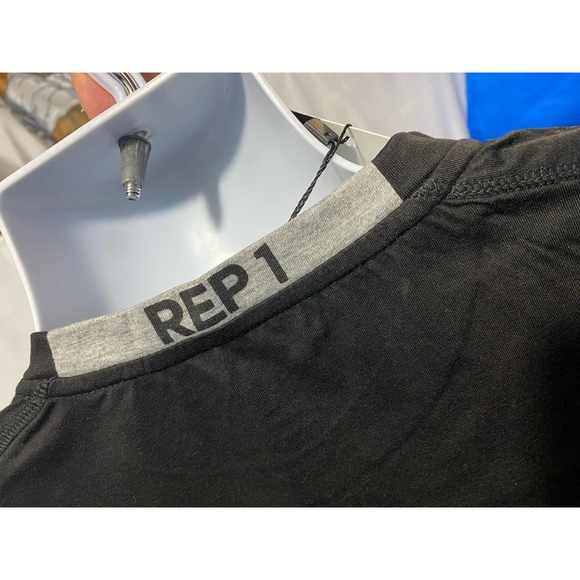 REP 1 Athletic Wear 1 Black Shirt size Large - Picture 7 of 13